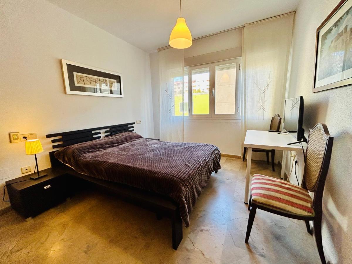 מאלגה Guest House Teatinos מראה חיצוני תמונה